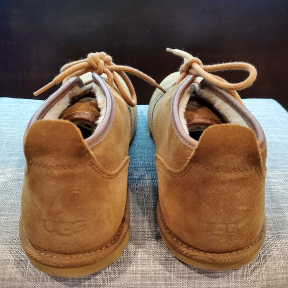 UGG - Picture 4 of 5